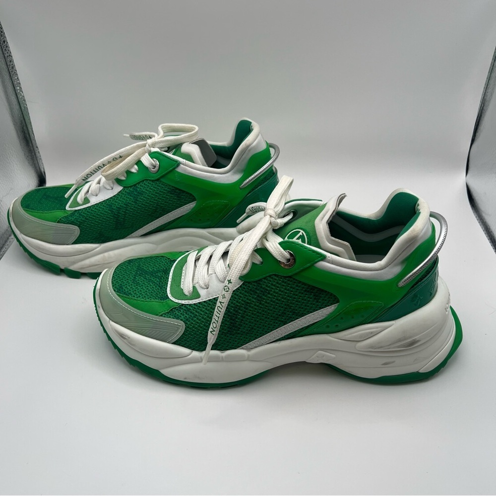 Louis Vuitton Run 55 Sneakers - Picture 7 of 10